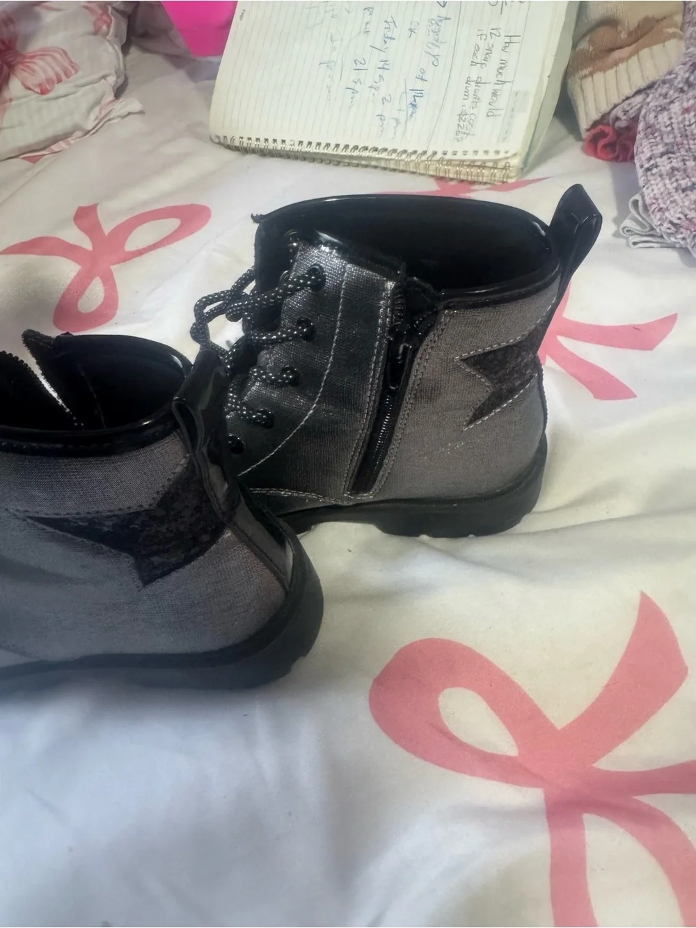 Girls' Shimmering Gray Lace-Up Ankle Boots